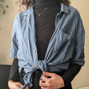 100% silk blue short sleeve button up